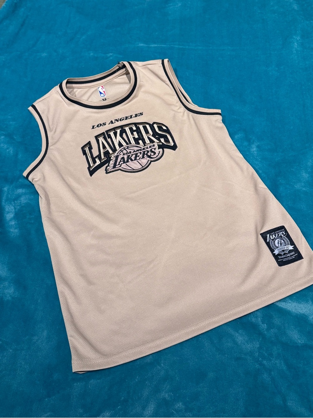 Los Angeles Lakers Sleeveless Mesh Jersey Tank - Size Youth 18-20
